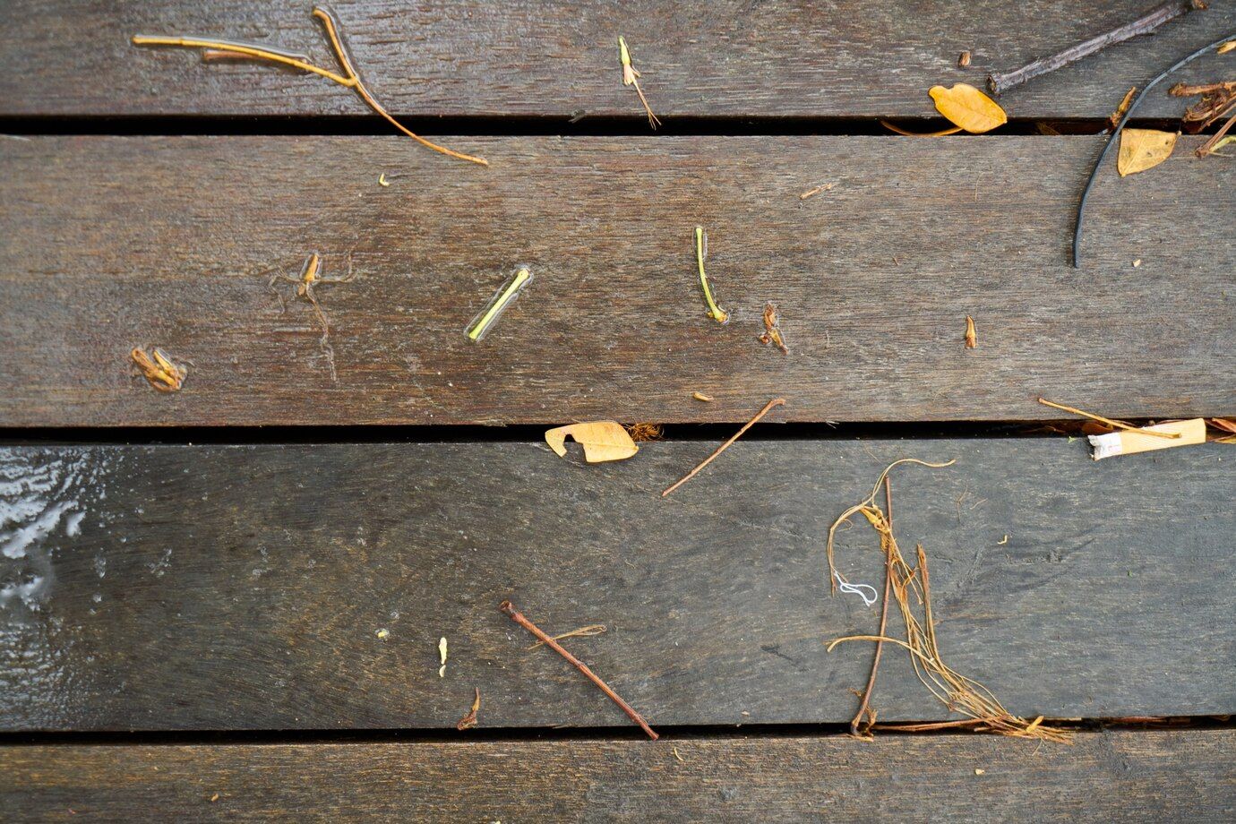 brown-macro-wood-texture-plank_1122-1776.jpg