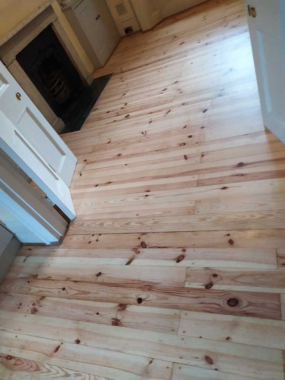 Sanding_1 (3666).jpg
