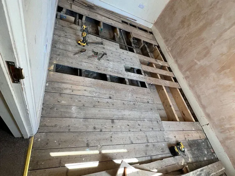 floorboards-restoration-before.webp