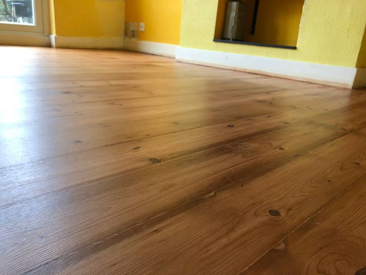 install-wood-laminate.jpg