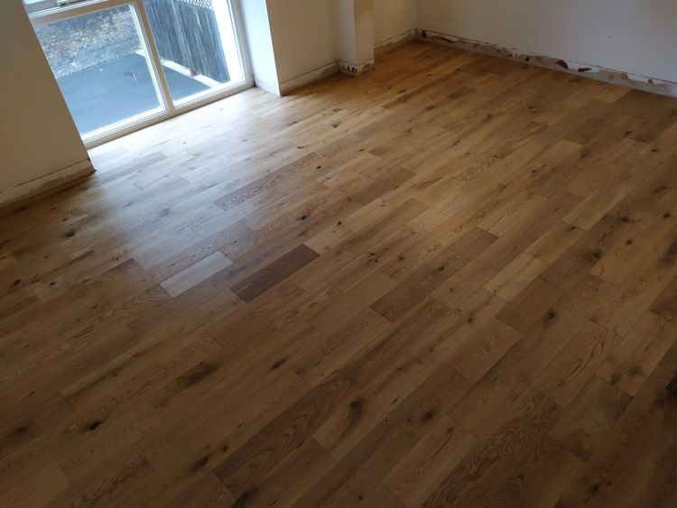 laying-wooden-flooring-1.jpg
