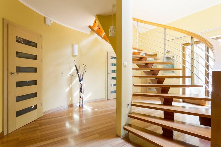 stairs-sanding.jpg