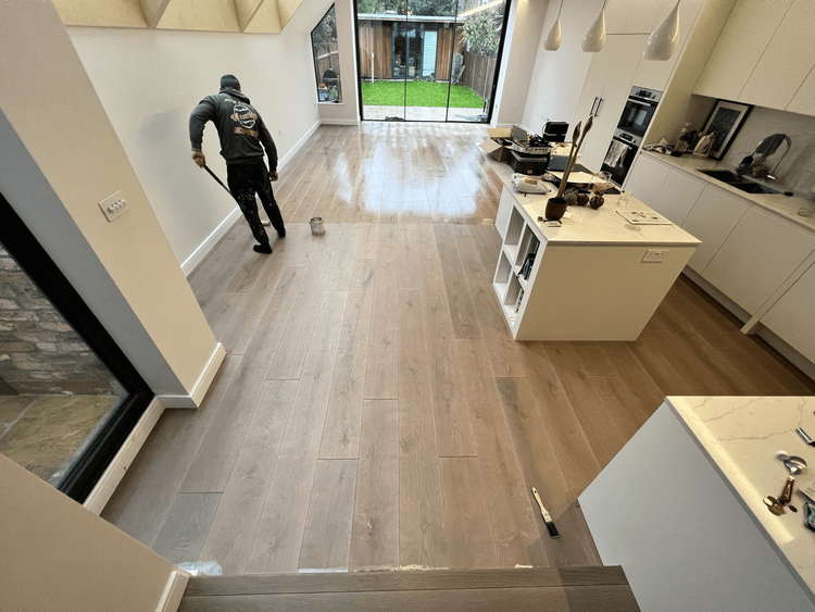 wood-floor-buffing.png